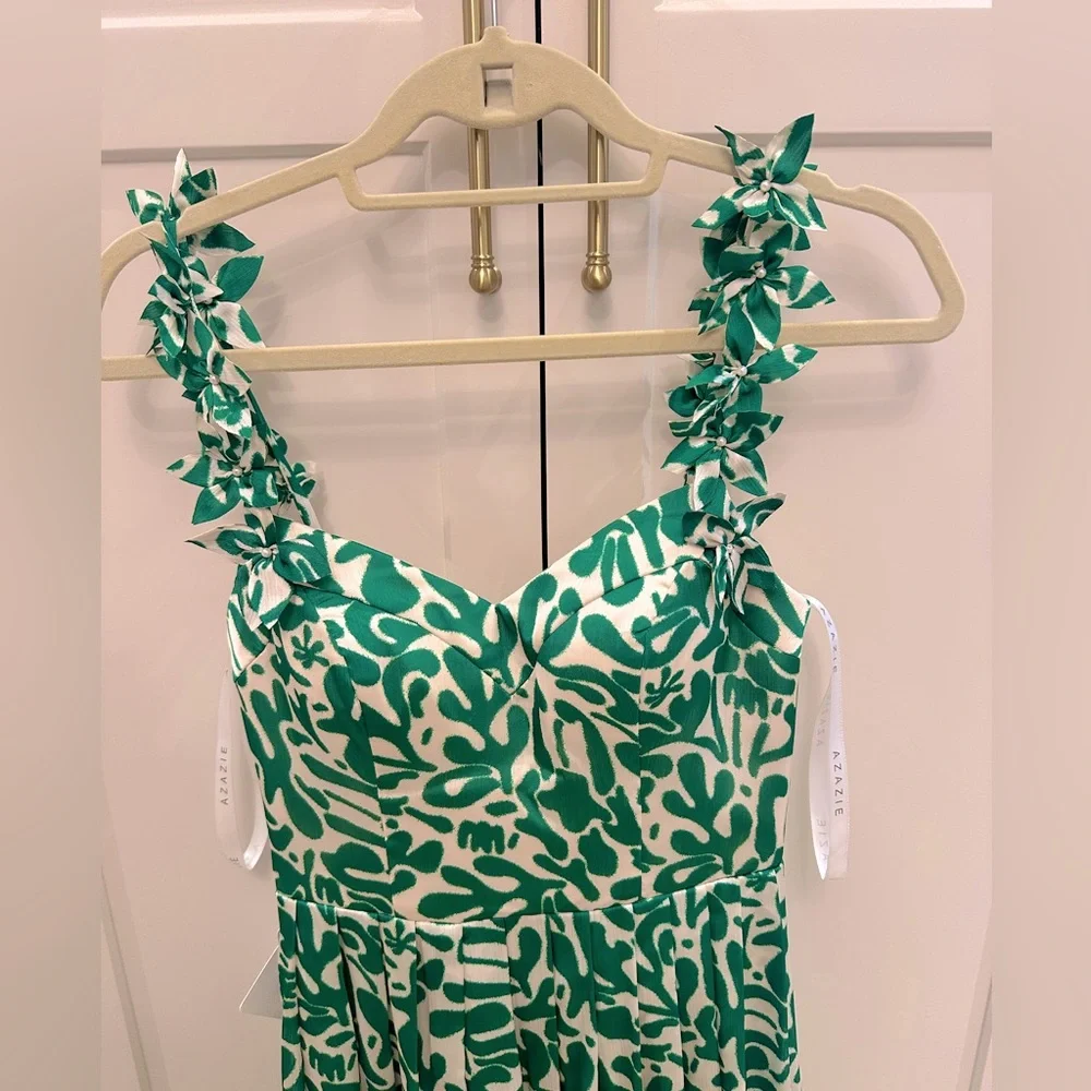NWT 🌟 Azazie Maggy Green abstract Leaf Print Midi Dress - Picture 11 of 13